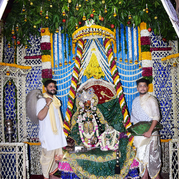Swing Festival Jhula Utsav of Radhavallabh Temple